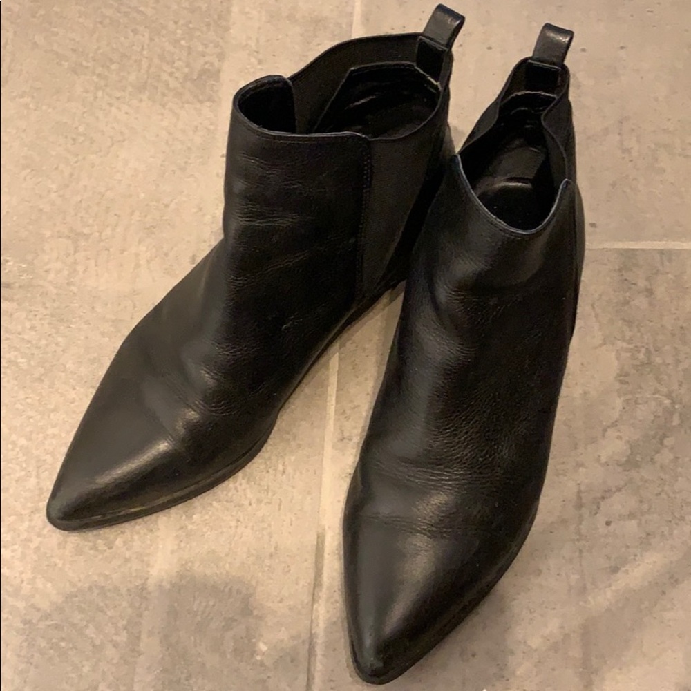 Marc Fisher boot
